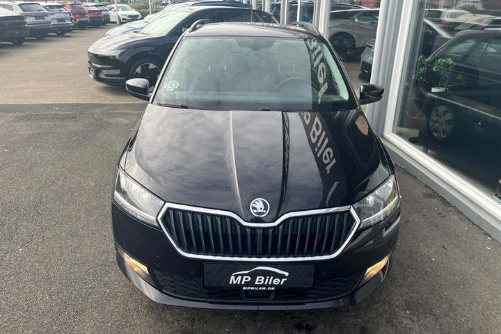 Sort Skoda Fabia fra 2021