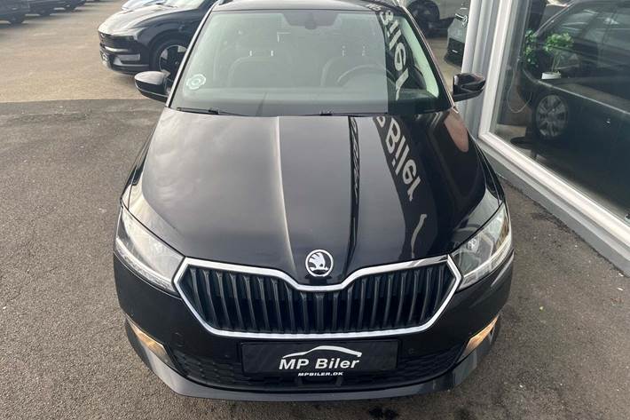 Sort Skoda Fabia fra 2021