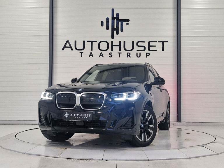 BMW iX3 Charged M-Sport
