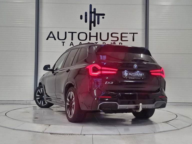 BMW iX3 Charged M-Sport