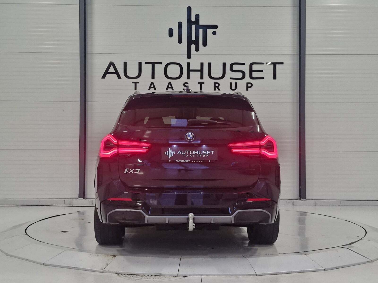 BMW iX3 Charged M-Sport