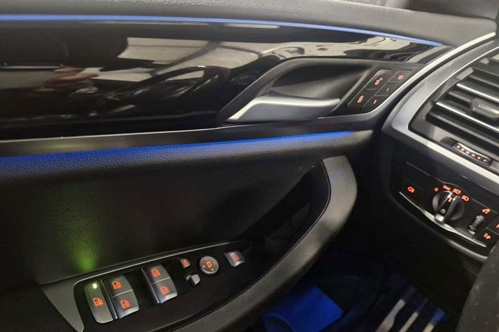 Sort BMW iX3 fra 2022