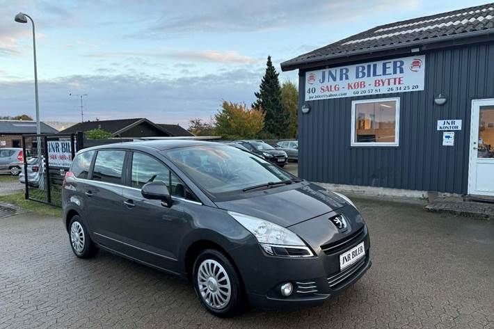 undefined Peugeot 5008 fra 2010 set udefra