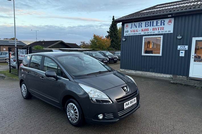 undefined Peugeot 5008 fra 2010