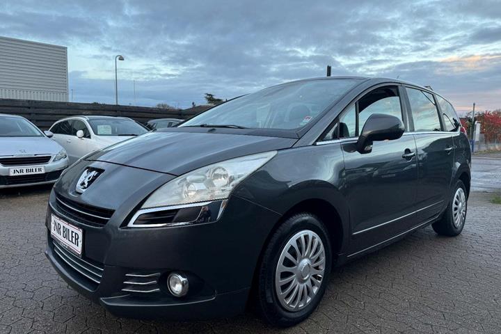 undefined Peugeot 5008 fra 2010