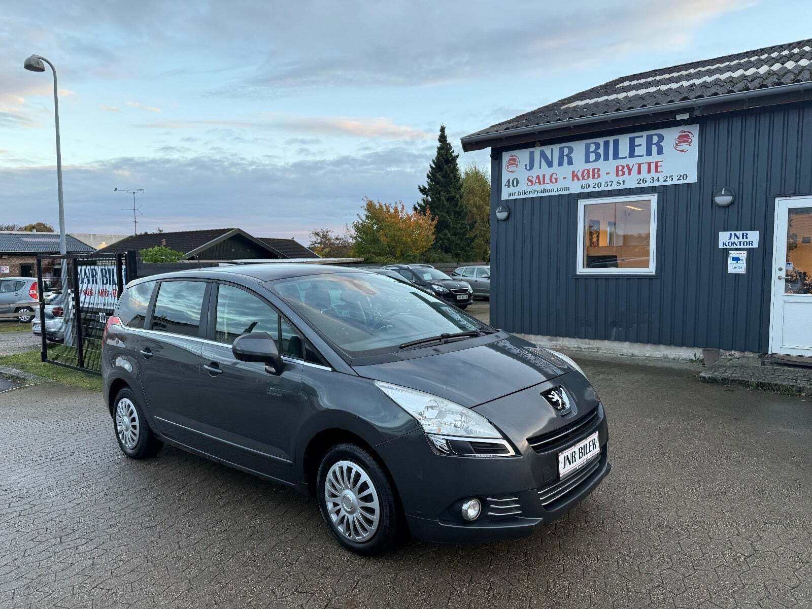 undefined Peugeot 5008 fra 2010