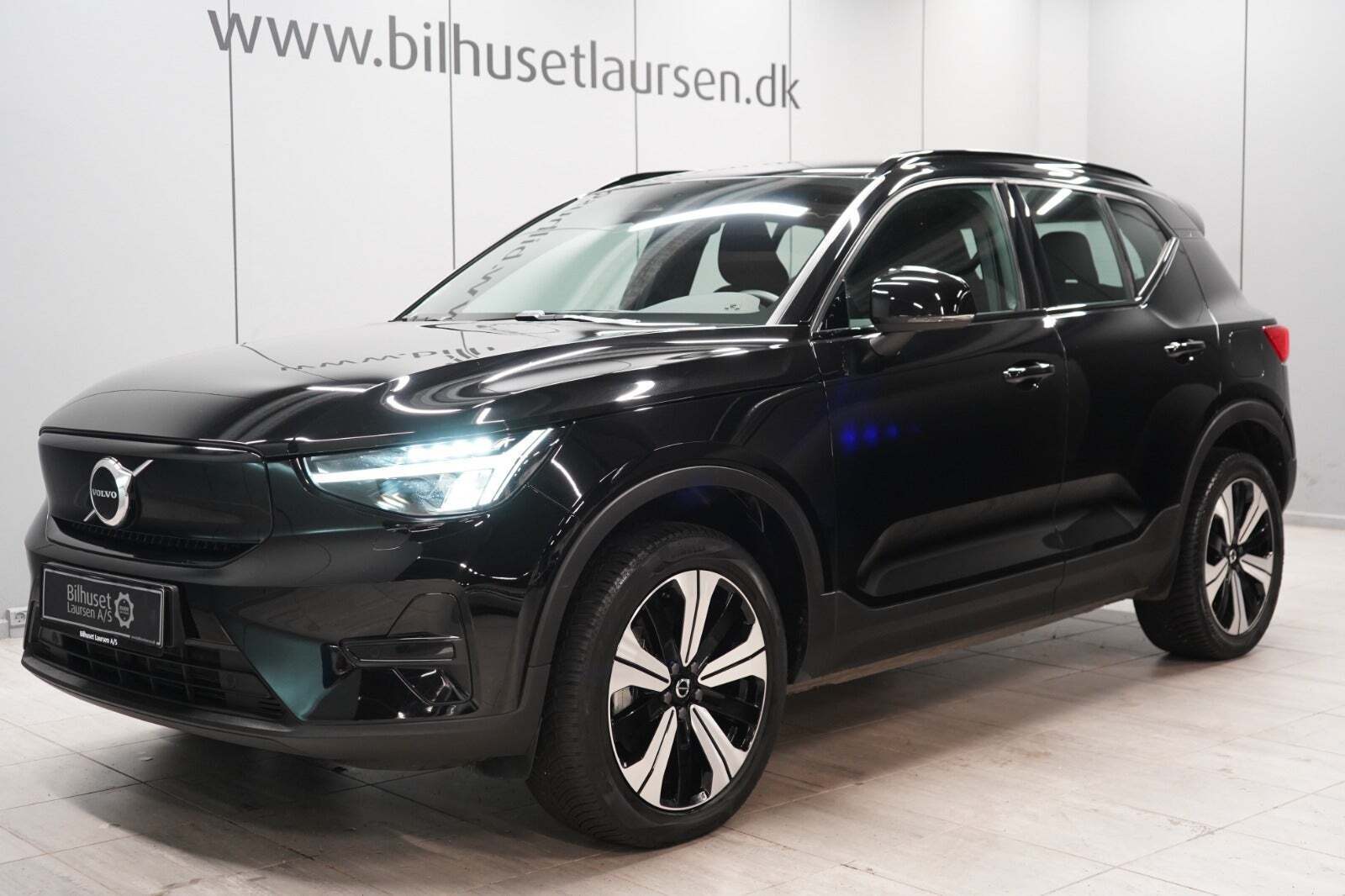 Volvo XC40 P6 ReCharge Core