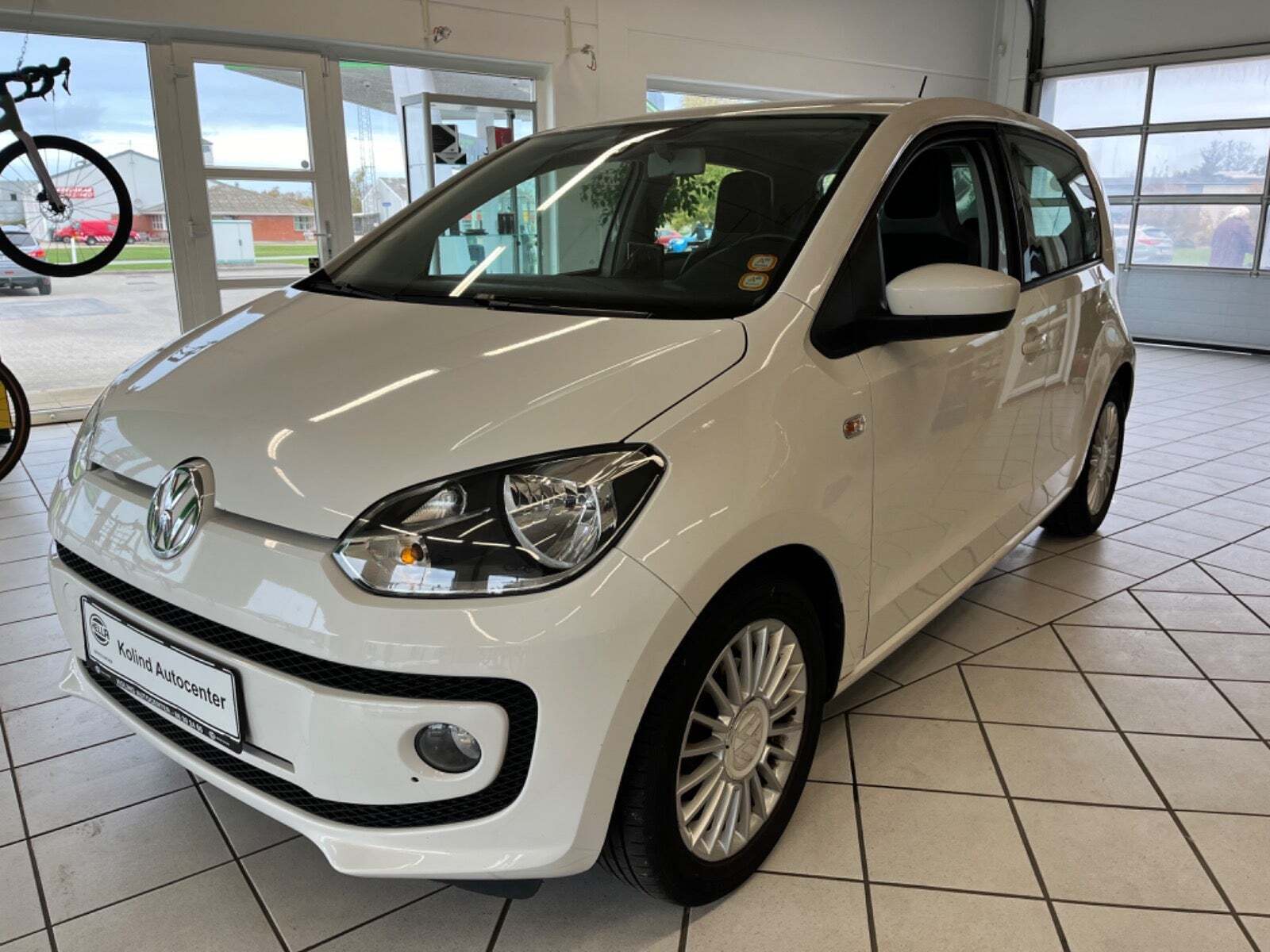 Hvid VW UP! fra 2016