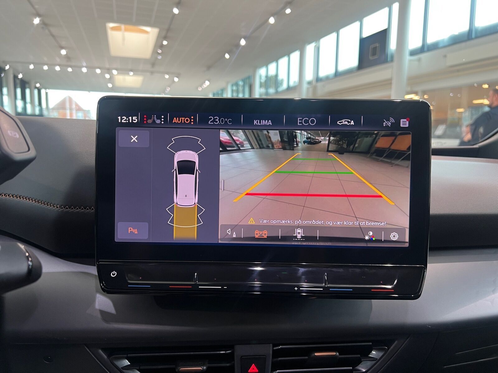 Grå Cupra Born fra 2024