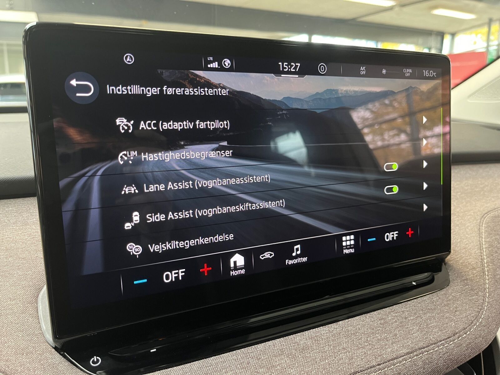 Sølv Skoda Enyaq fra 2022