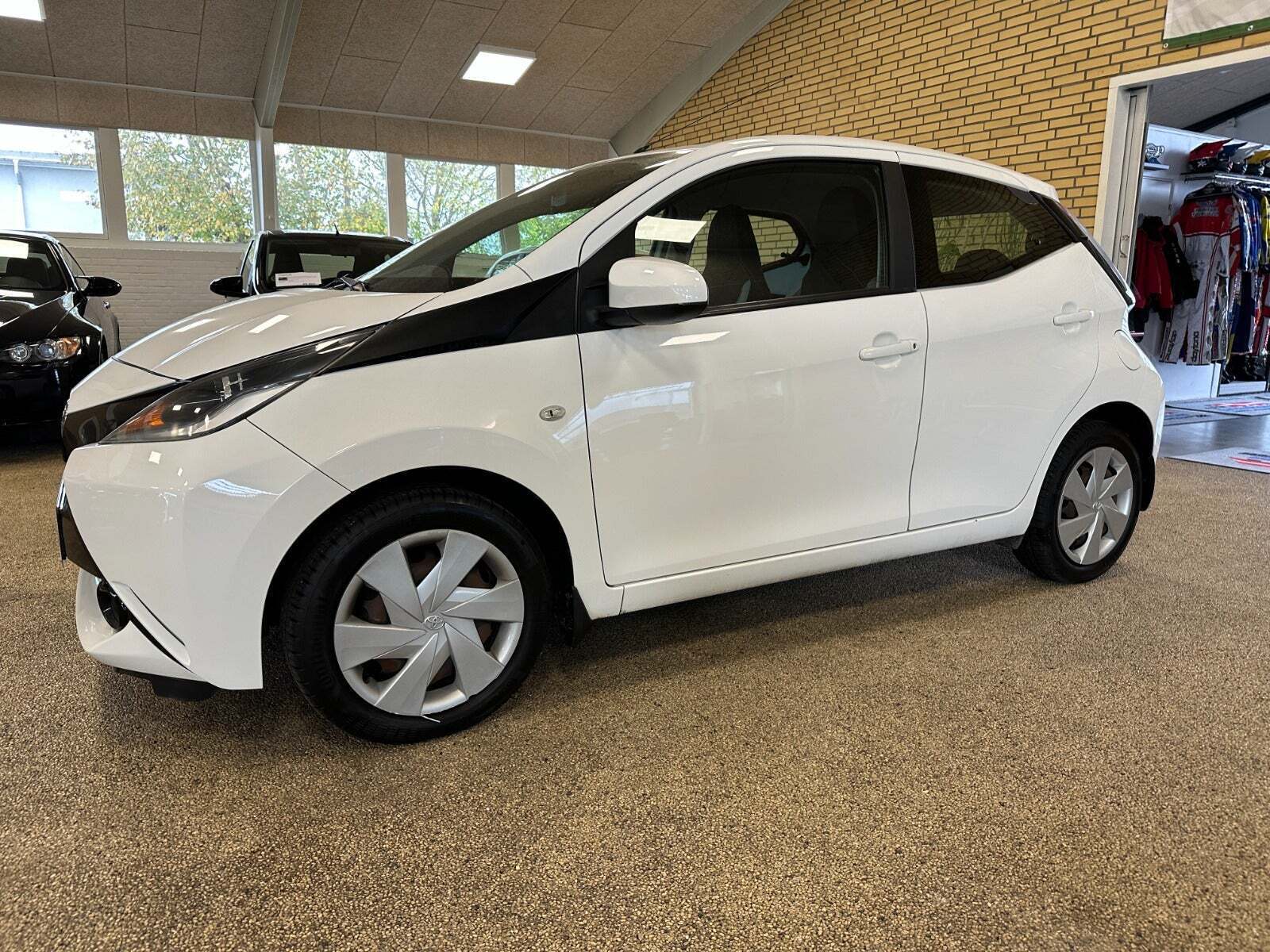 Toyota Aygo 1,0 VVT-i x-play