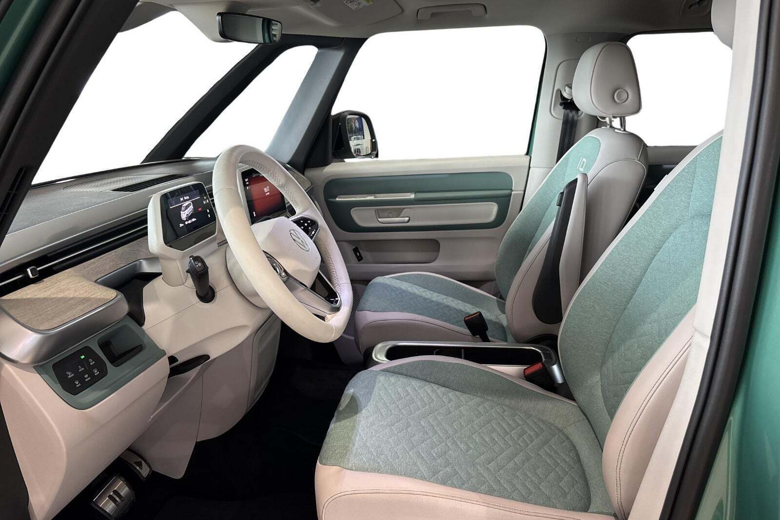 VW ID.Buzz 77 Pro SWB