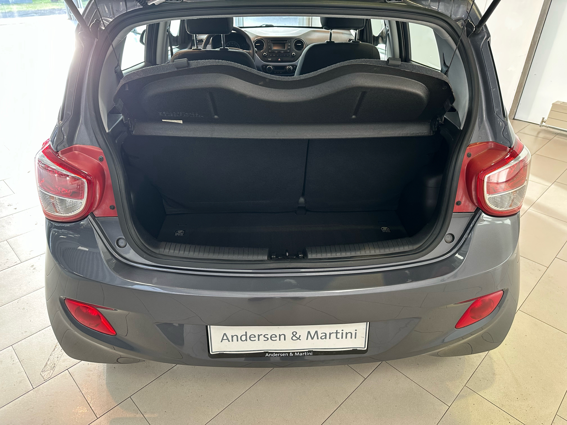 Hyundai i10 1,0 Go Clima ECO 66HK 5d