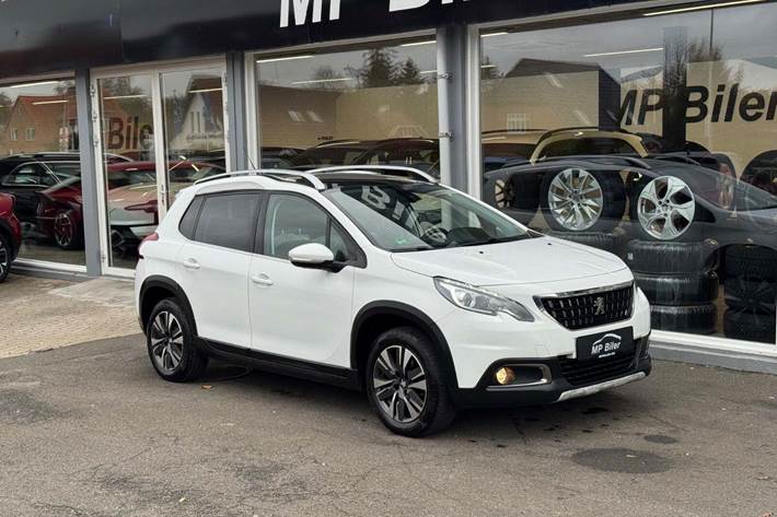 Hvid Peugeot 2008 fra 2019