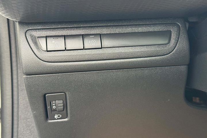 Hvid Peugeot 2008 fra 2019