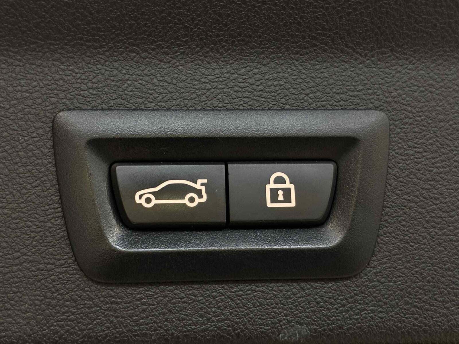 Sort BMW X3 fra 2019