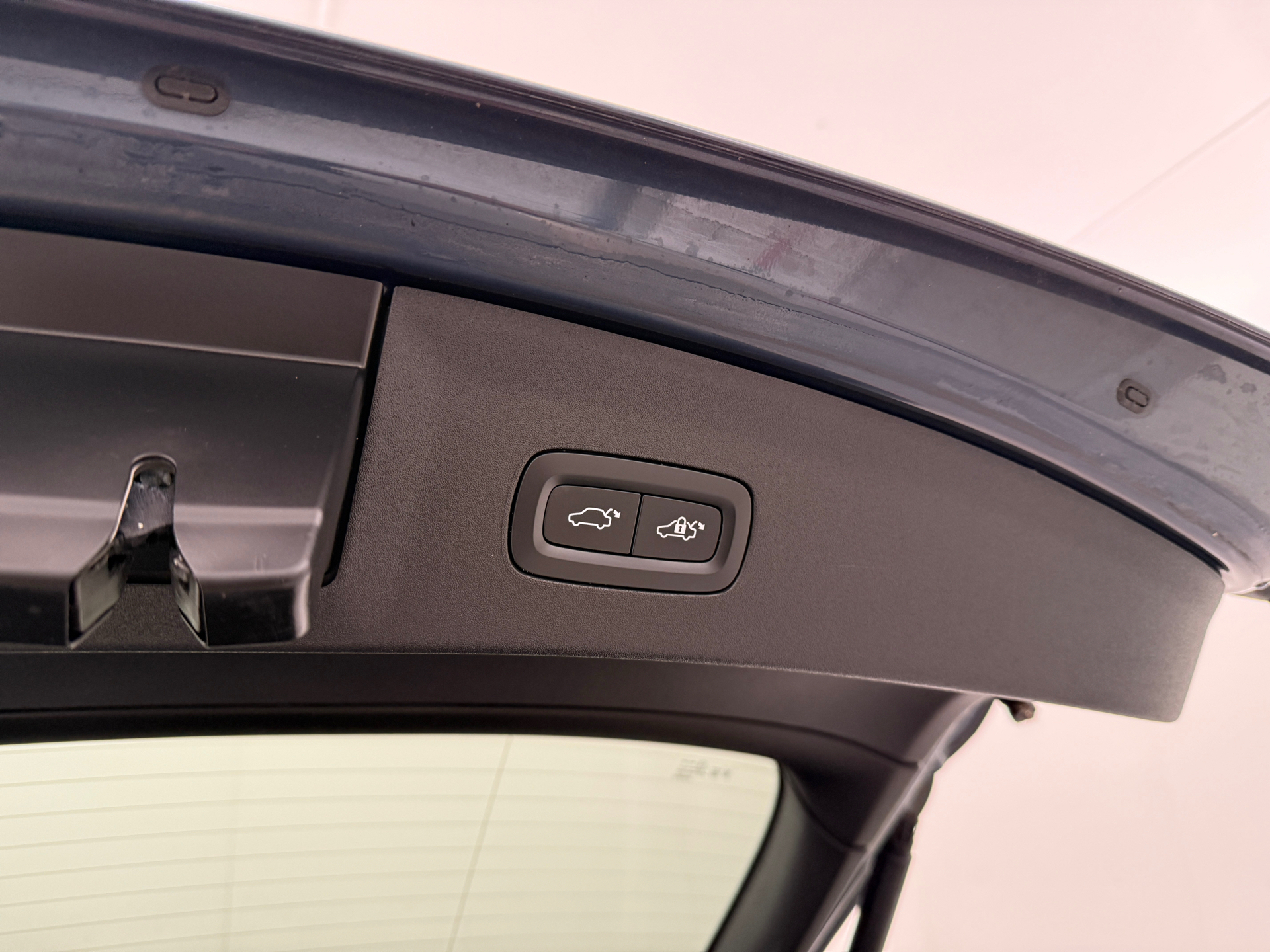 Blå Polestar 2 fra 2021