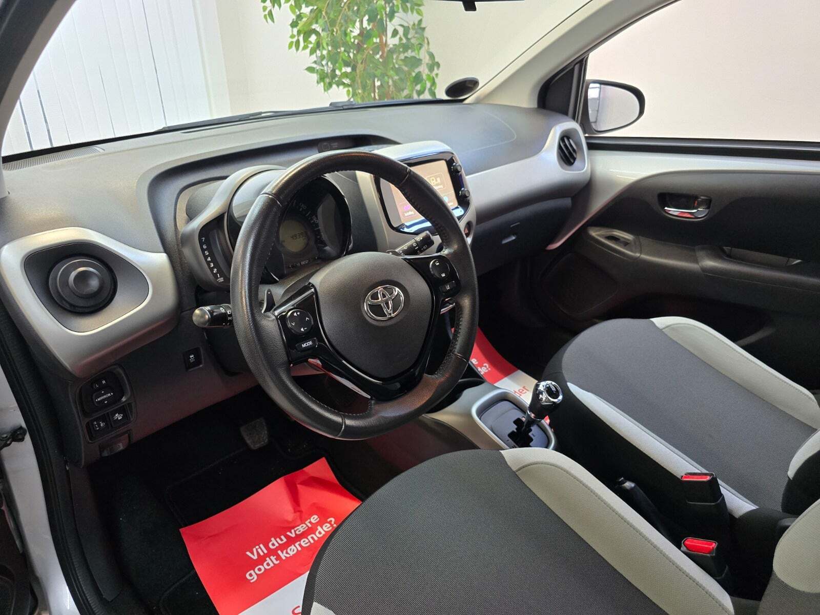 Toyota Aygo 1,0 VVT-i x-change x-shift