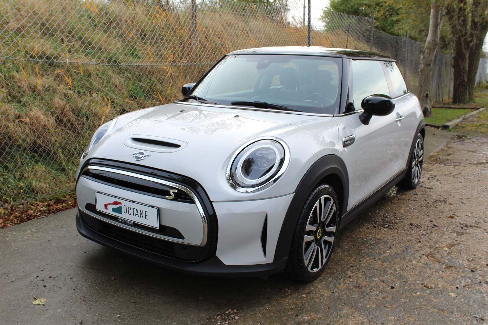 Mini Cooper SE Camden Edition