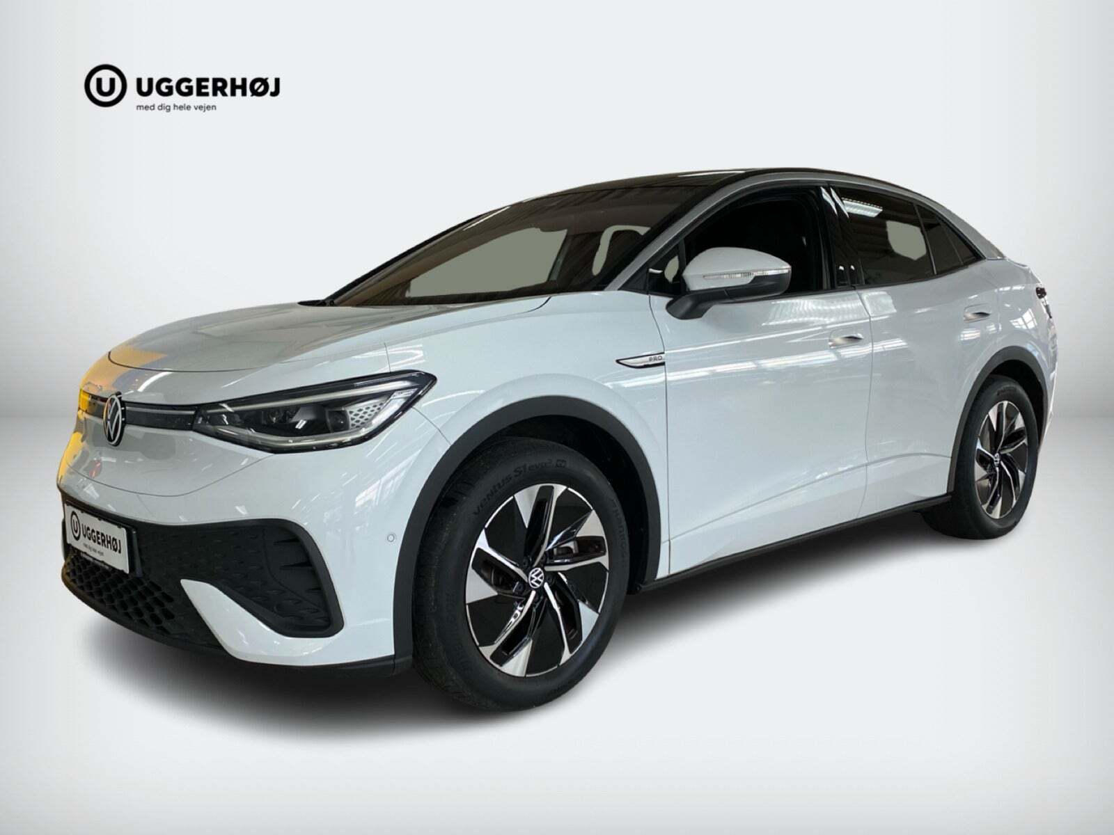 Hvid VW ID.5 fra 2022 set udefra