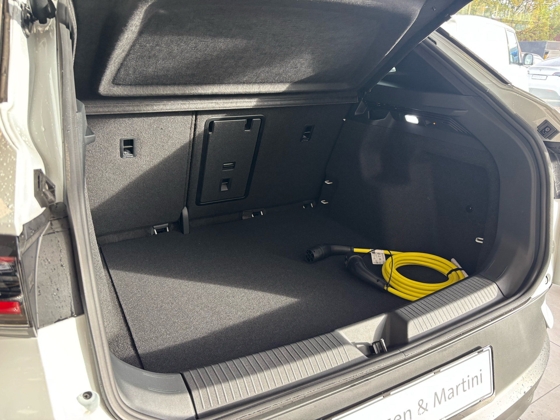 Hvid VW ID.4 fra 2025