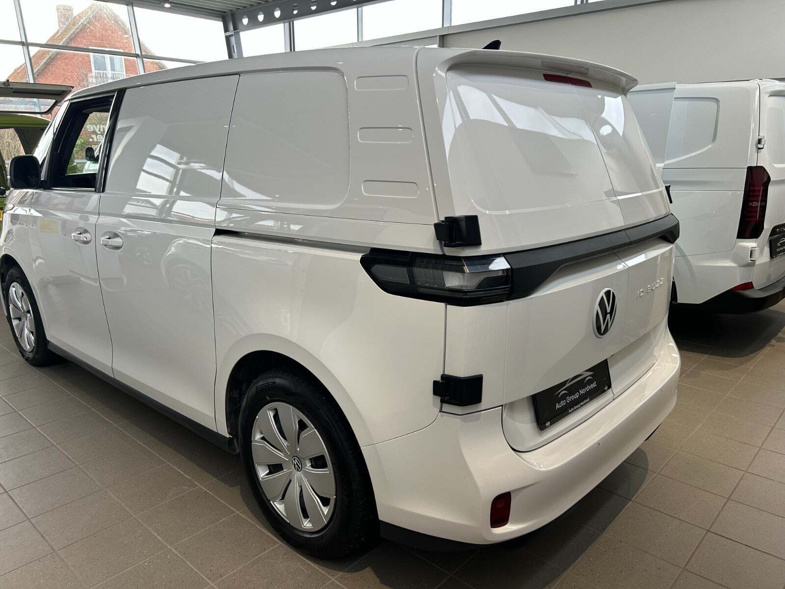 VW ID.Buzz 79 Cargo Comfort