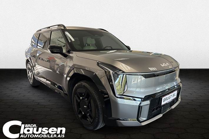 Grå Kia EV9 fra 2024 set udefra