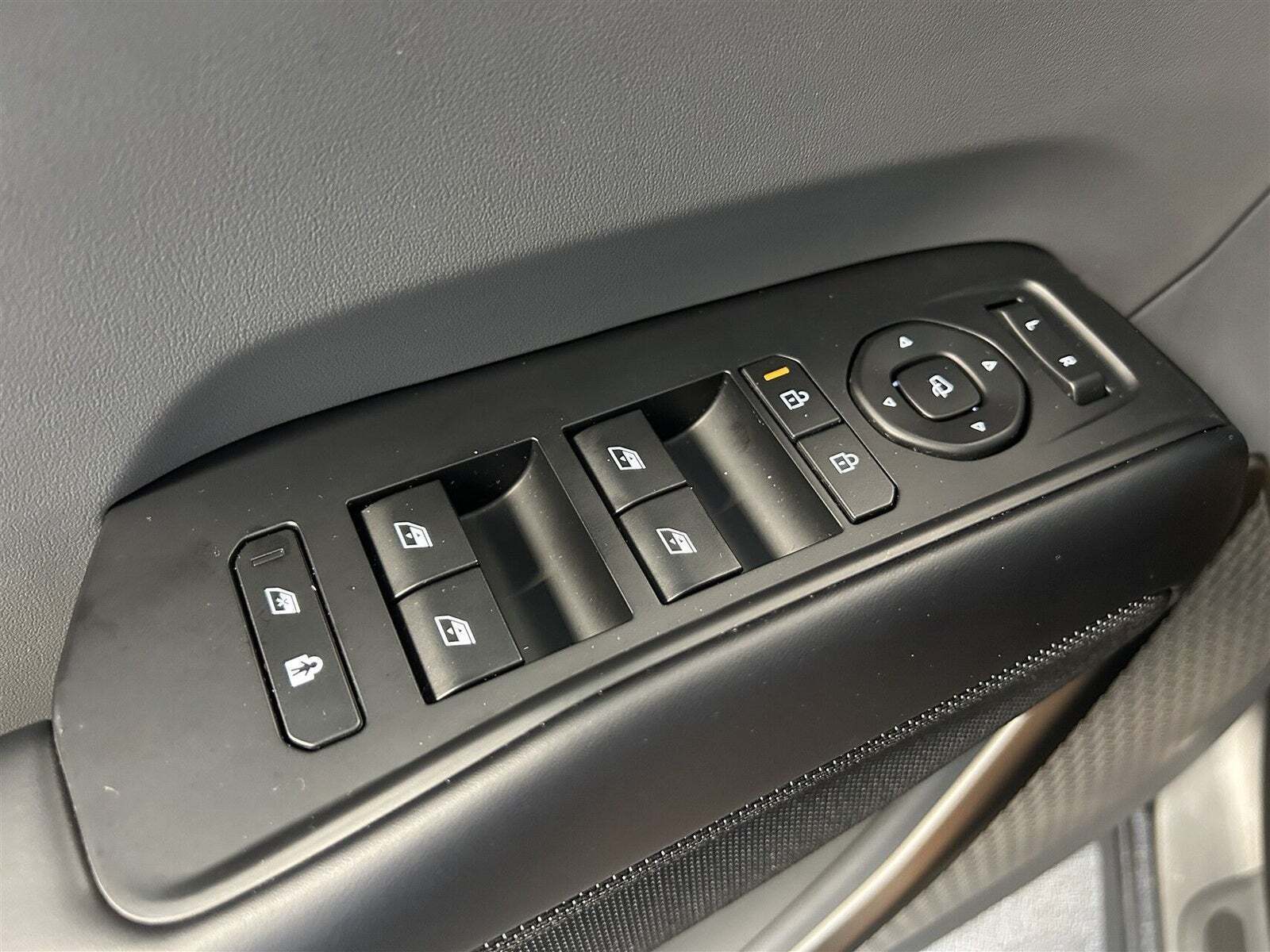 Grå Kia EV9 fra 2024