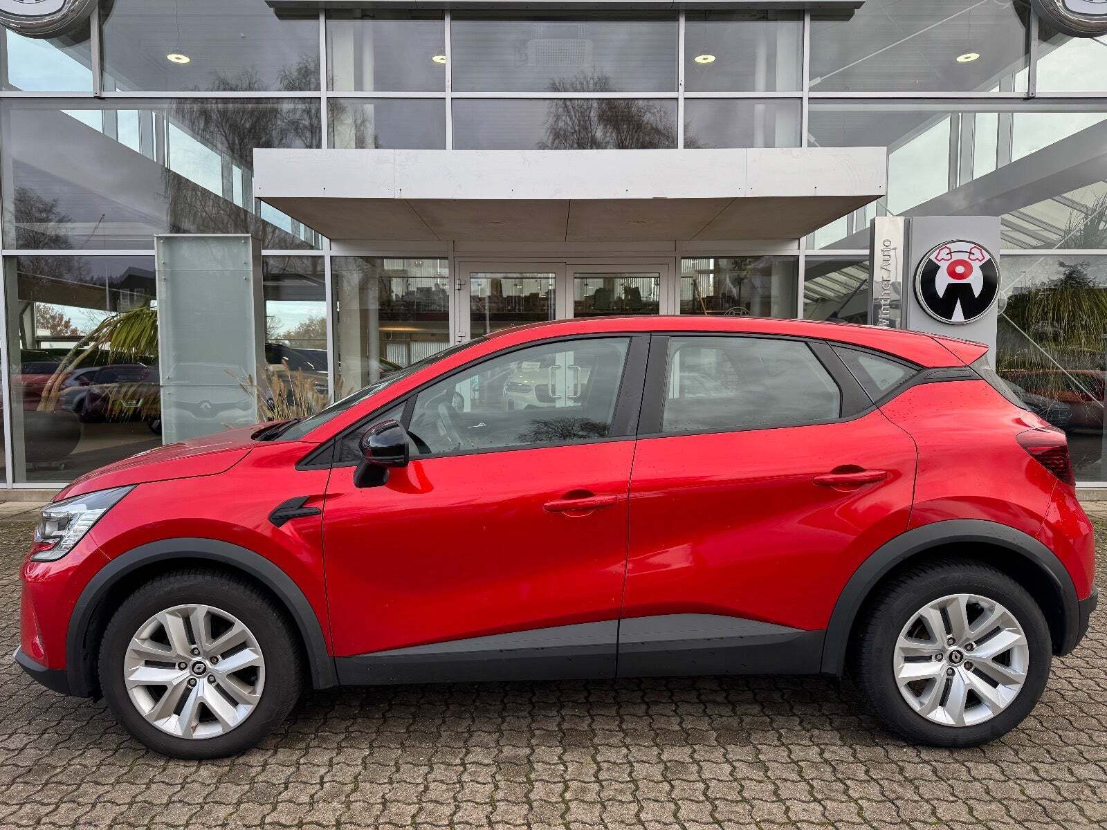 Rød Renault Captur fra 2021