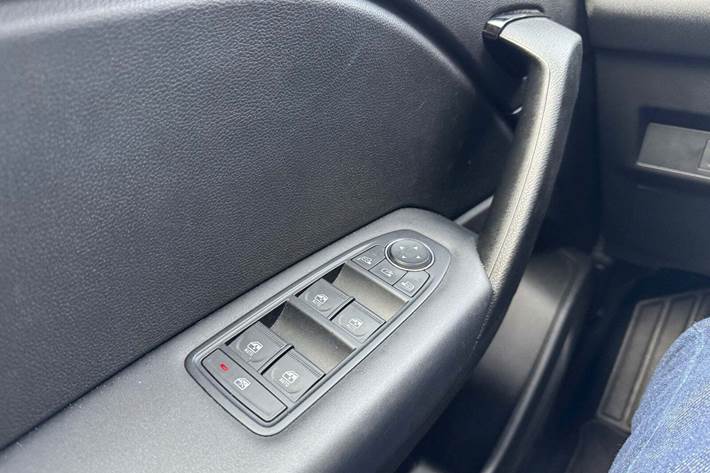 Rød Renault Captur fra 2021