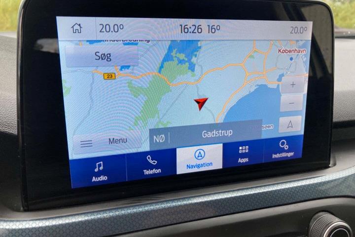 Beige Ford Focus fra 2020