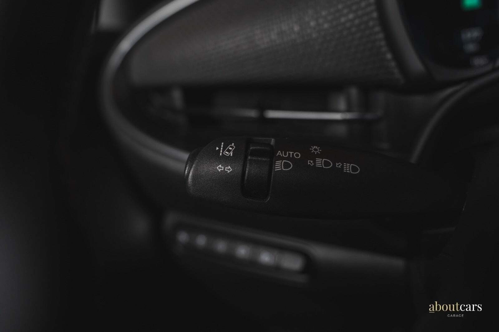 Hvid Fiat 500e fra 2023