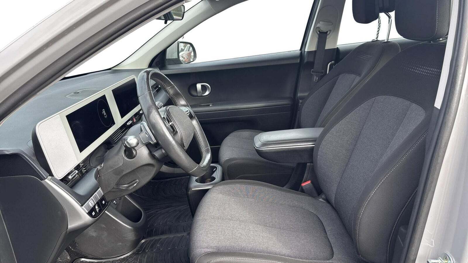 Hyundai Ioniq 5 77 Essential