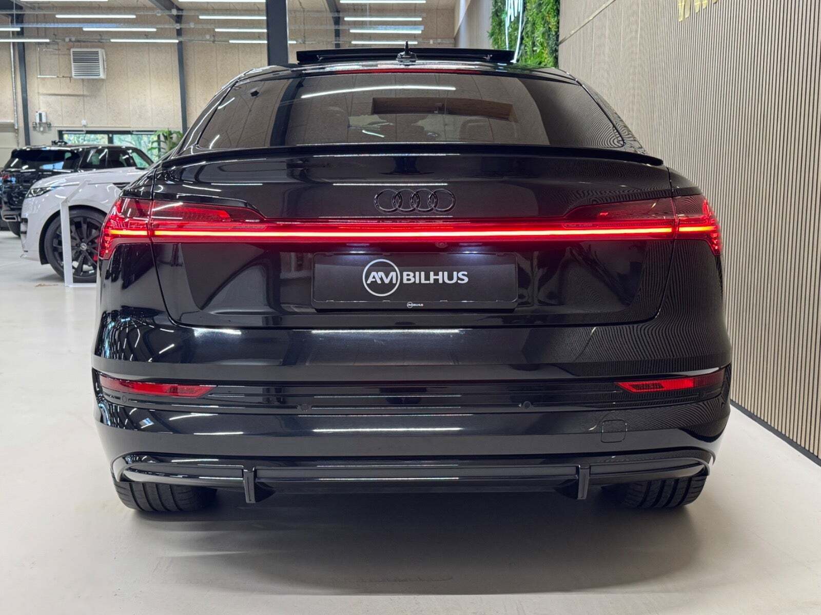 Audi e-tron 55 Black Edition S-line Sportback quattro