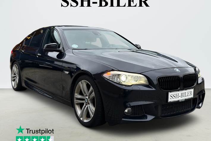 Sort BMW 535d fra 2012 set udefra