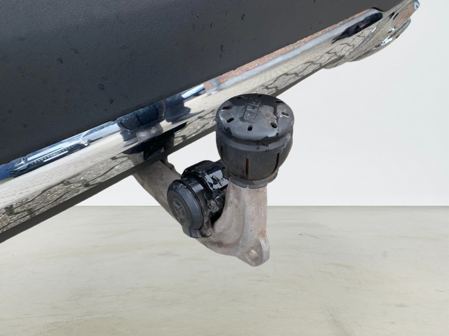 Hvid Mercedes GLA250 e fra 2021