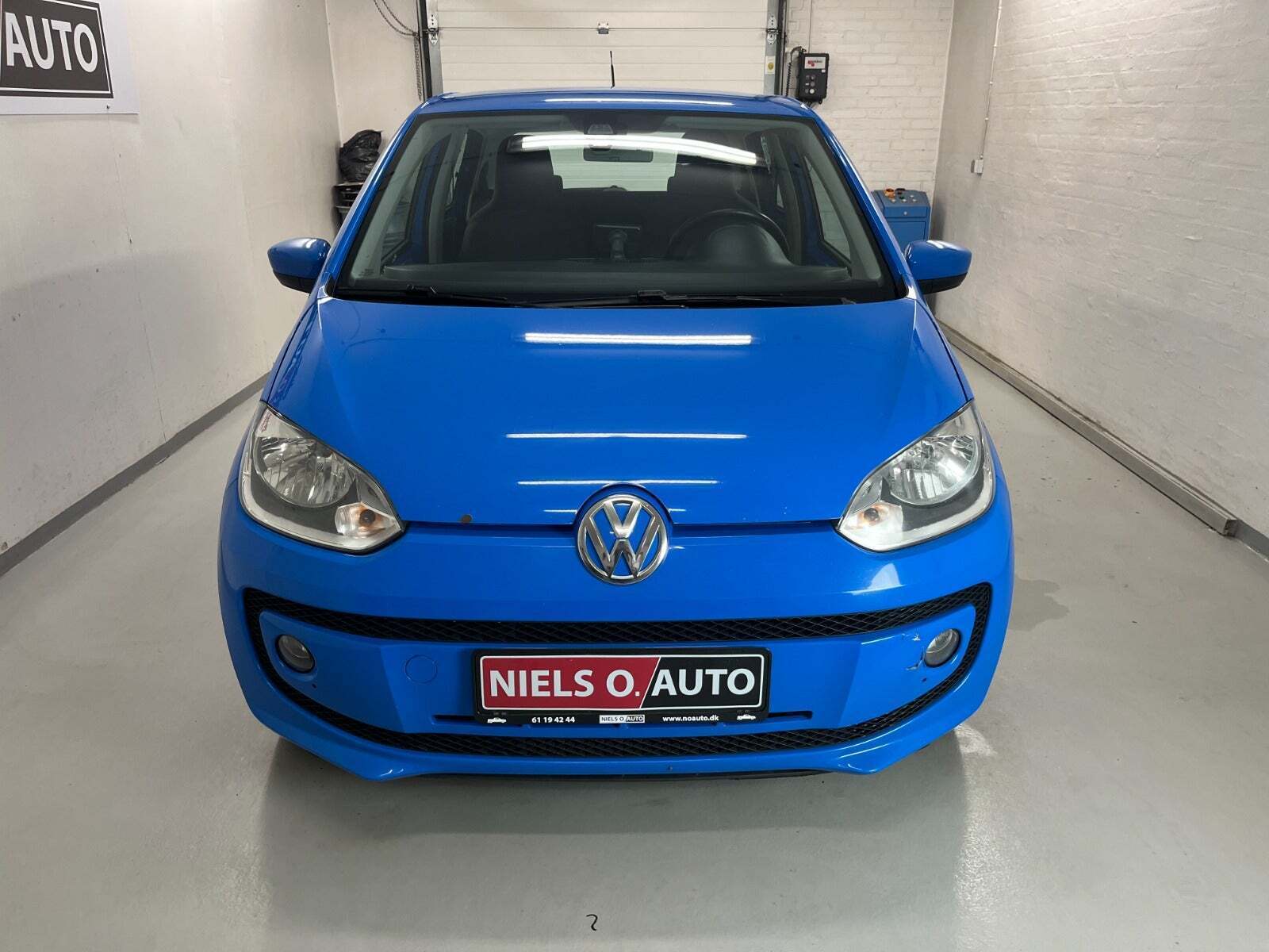Blå VW UP! fra 2015