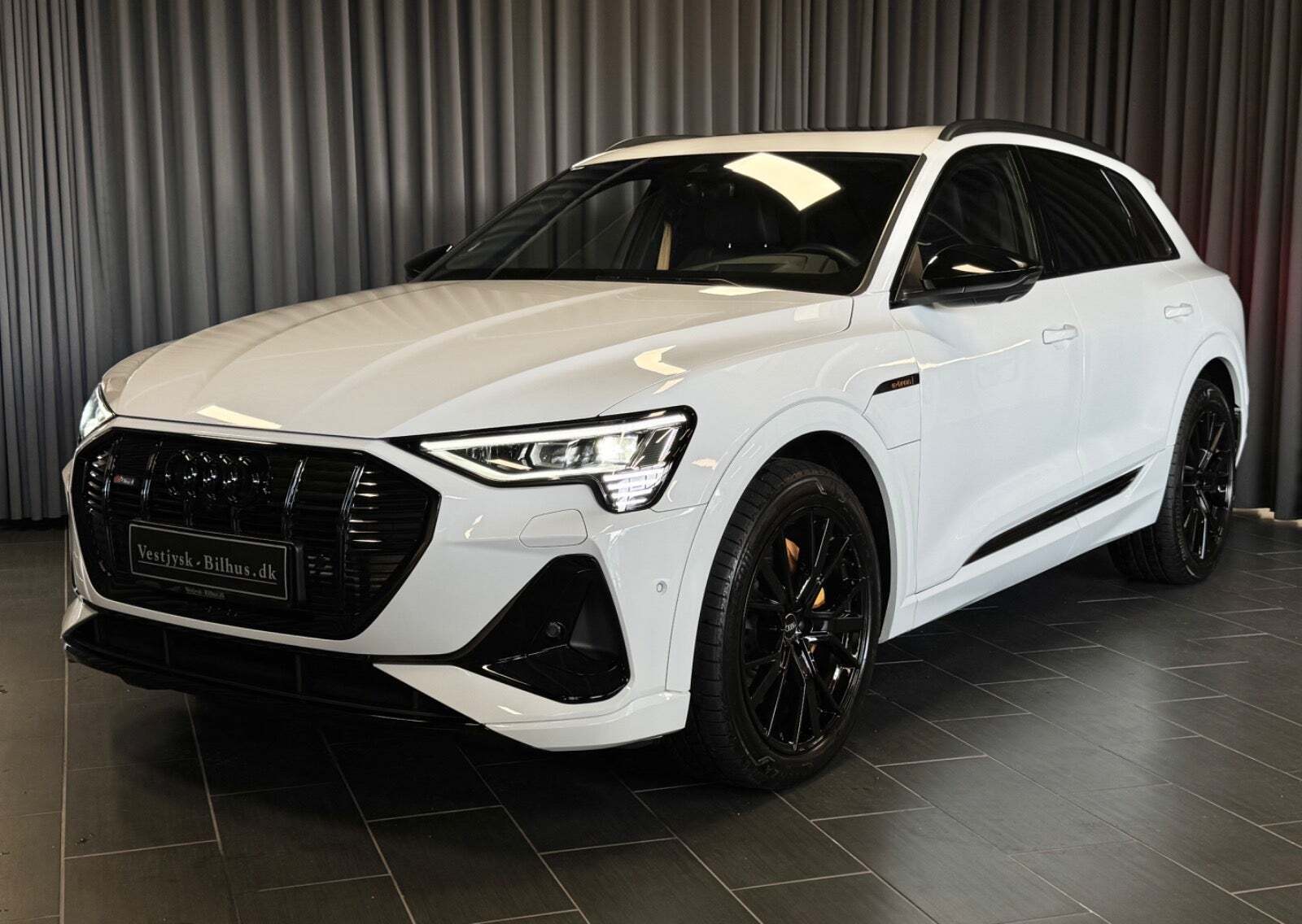 Audi e-tron 55 Black Edition S-line quattro