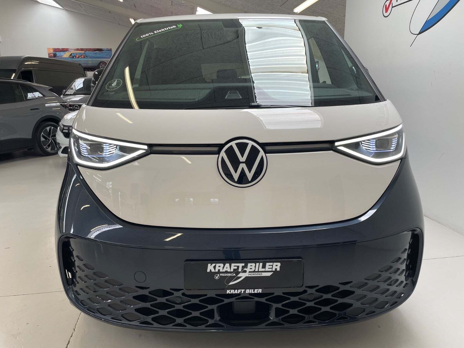 Blå VW ID.Buzz fra 2023