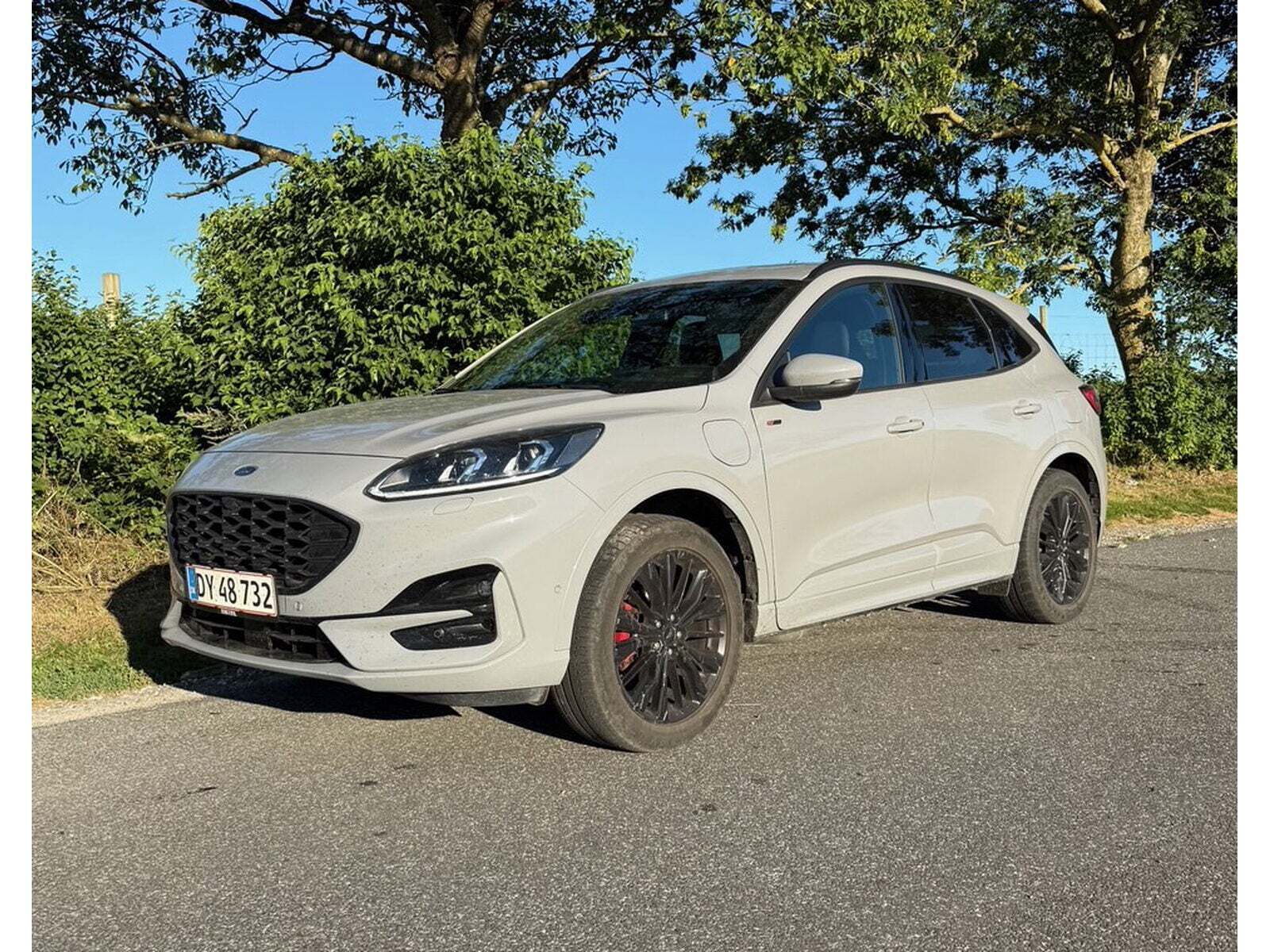 Ford Kuga 2,5 PHEV Graphite Tech CVT