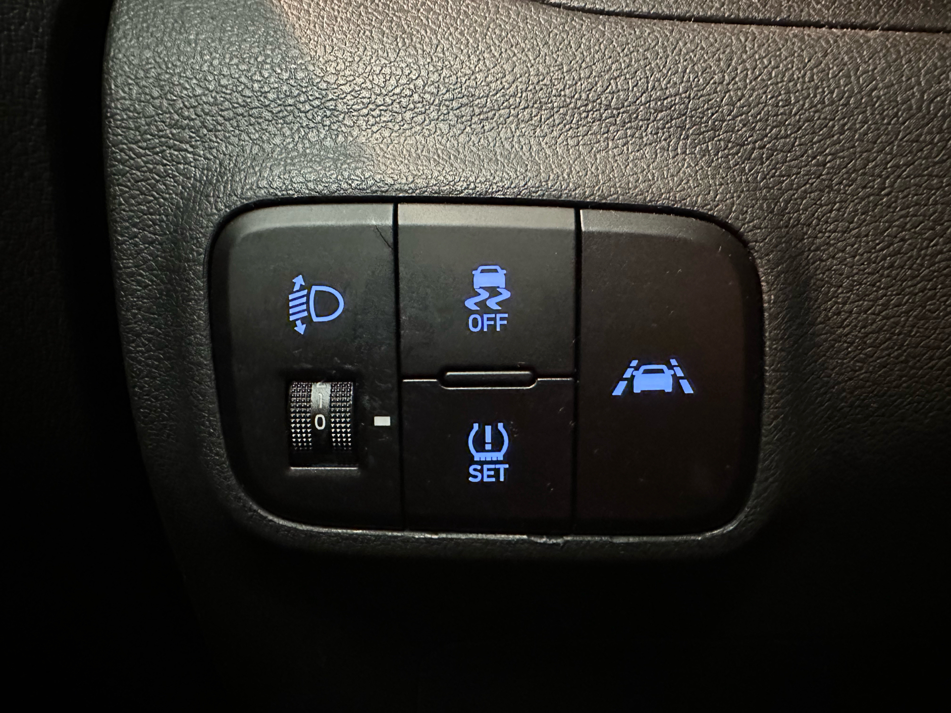 Sort Hyundai i10 fra 2022