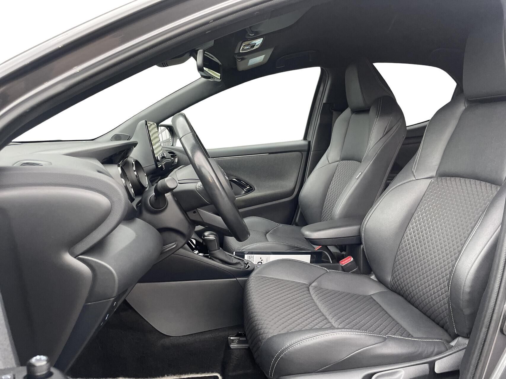 Toyota Yaris 1,5 Hybrid H3 Style 116HK 5d Trinl. Gear