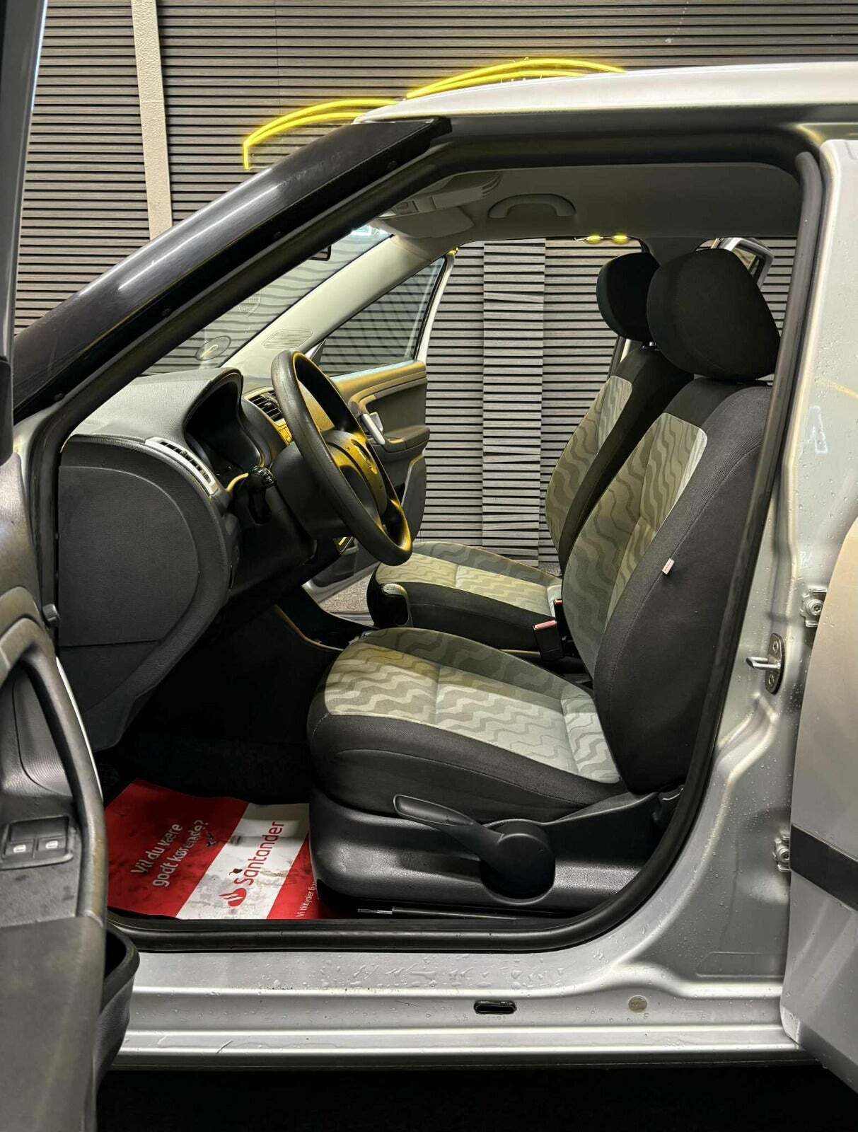 Skoda Fabia 1,4 16V Ambiente Combi