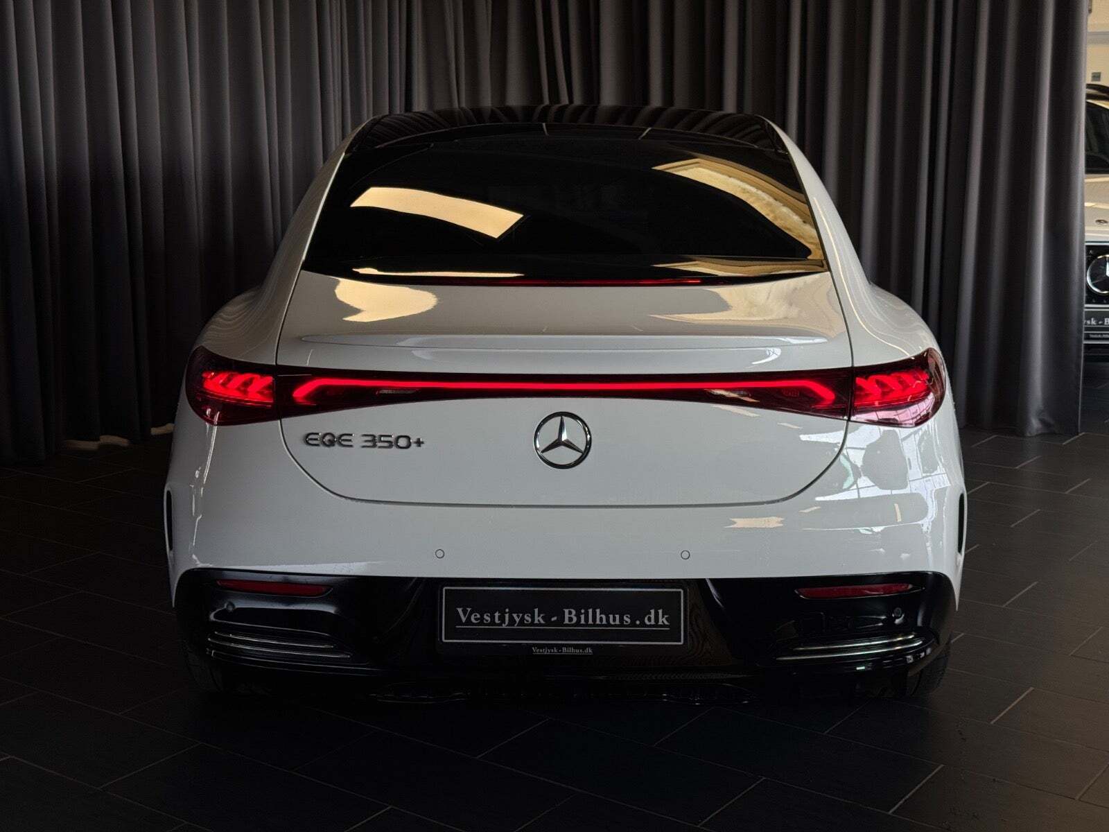 Mercedes EQE350+ AMG Line