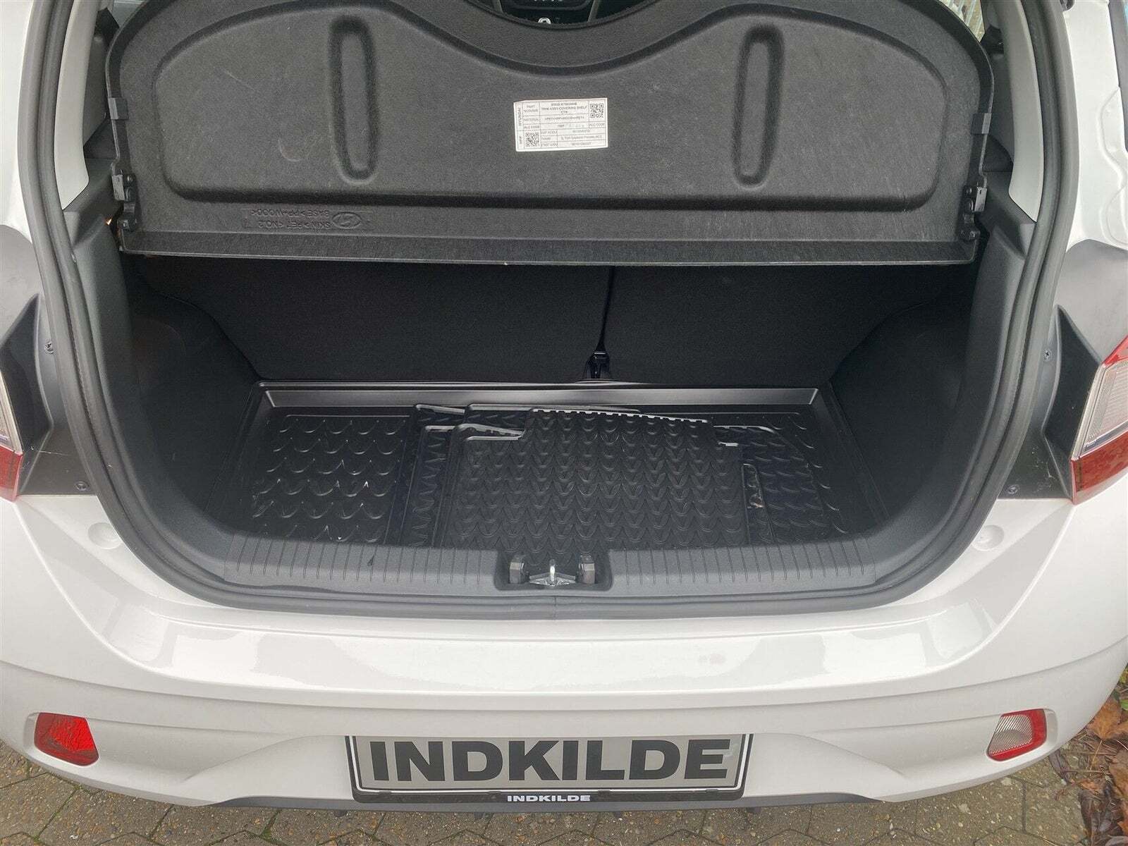 Hvid Hyundai i10 fra 2022