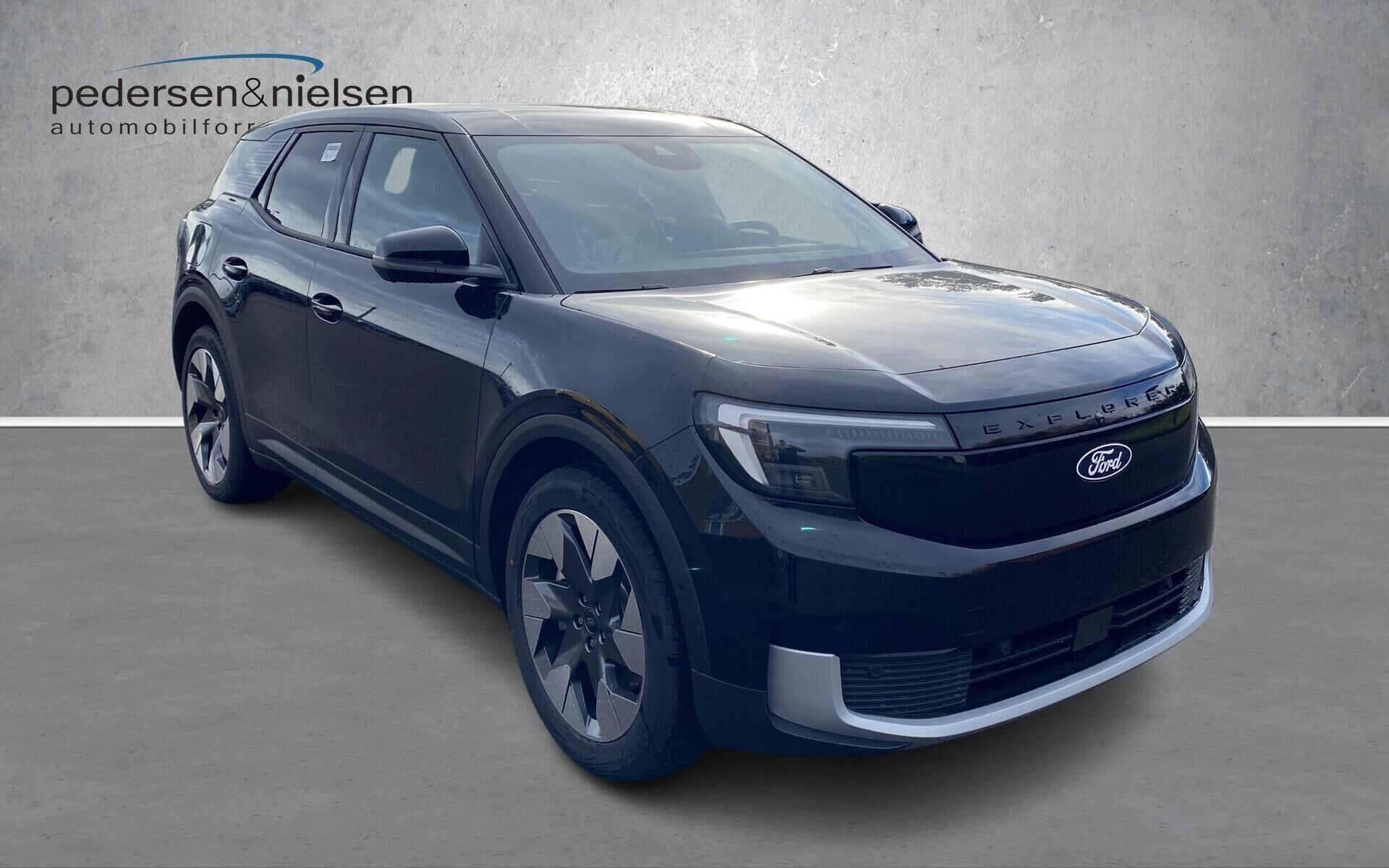 Ford Explorer EL UR Premium RWD 286HK 5d Aut.