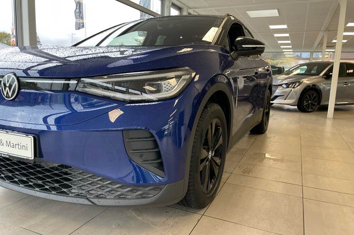 Blå VW ID.4 fra 2025