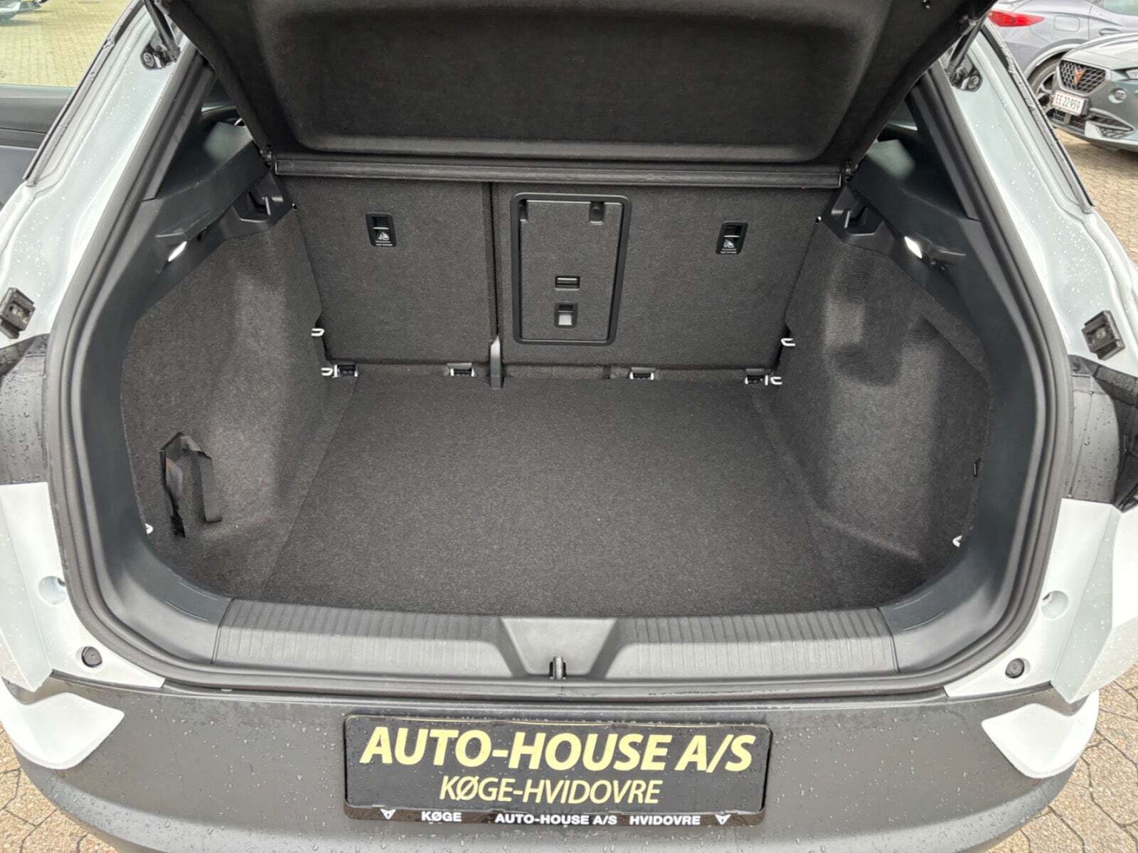 Hvid VW ID.4 fra 2023