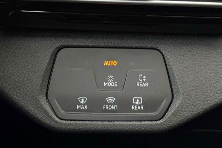 Hvid VW ID.4 fra 2023