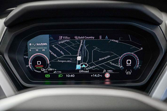 Grå Audi Q4 e-tron fra 2022